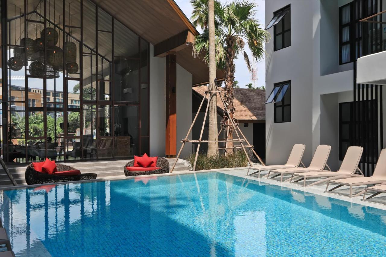 The Sea View Room In Palmyrah Surin By Holy Cow Exterior foto
